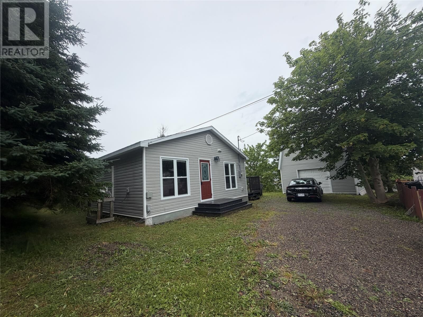 Property Photo: 4 Duceys Lane NL A0E 2M0