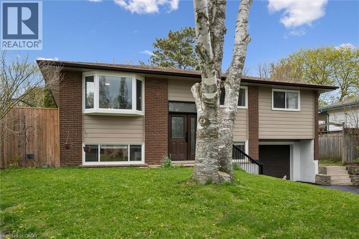 Property Photo: 176 Woodville Place ON N2L 4W9