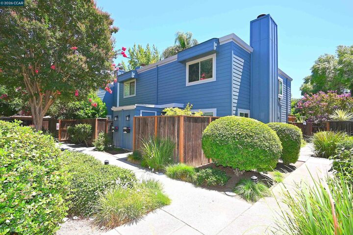Property Photo:  1290 Honey Trail  CA 94597 