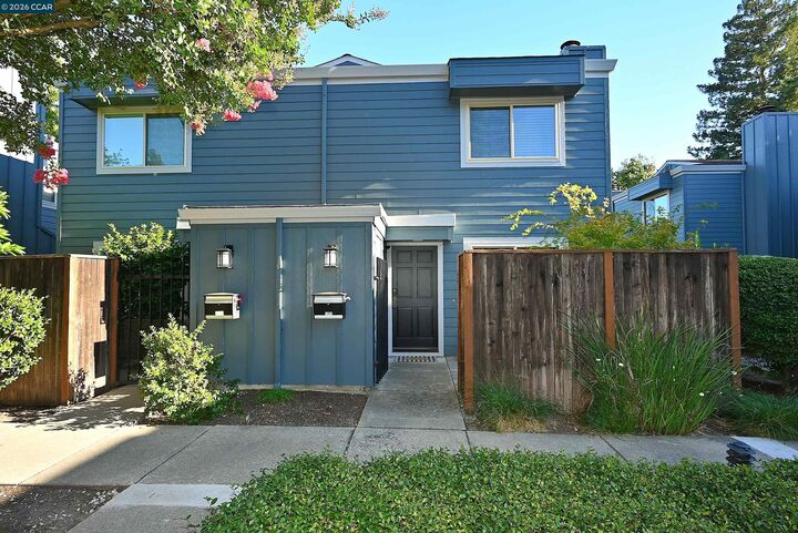 Property Photo:  1290 Honey Trail  CA 94597 
