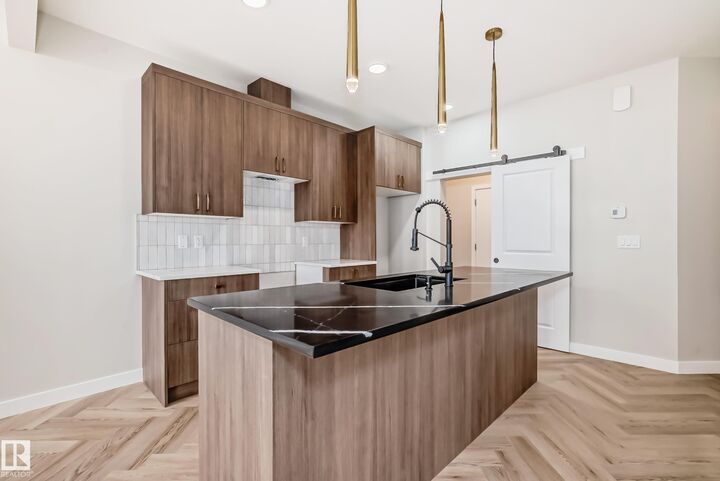 Property Photo: 2623 62 Street SW AB T6X 3G3