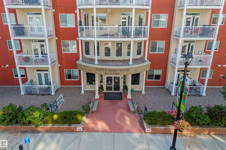 5211 50 Street 110 — photo 1