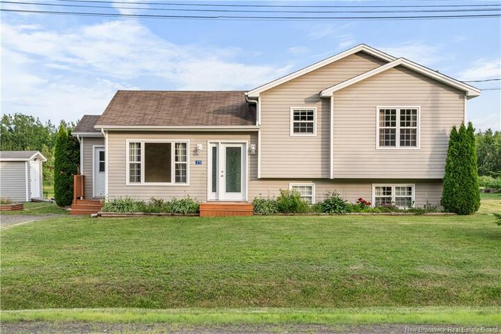 25 Clement Avenue — photo 1