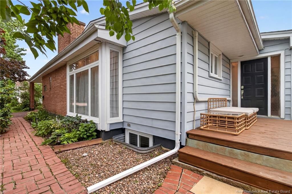 Property Photo:  20 Vista Drive  NB E1A 4L5 