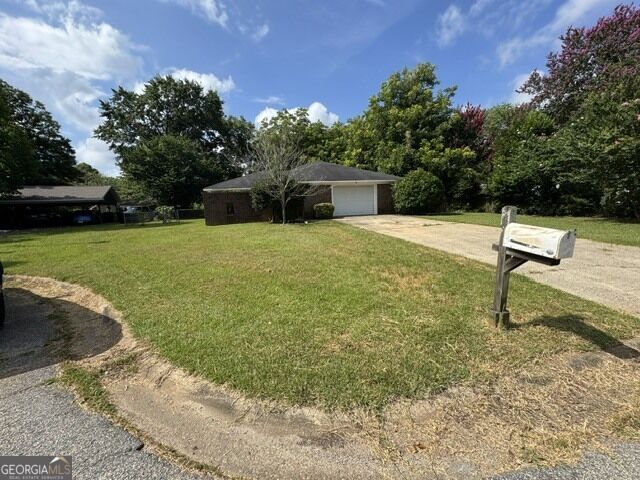 Property Photo: 102 Modred Court GA 31093