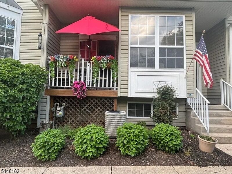 Property Photo: 9 Briar Ln NJ 08822