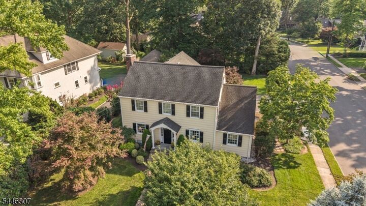 Property Photo: 567 Lawrence Ave NJ 07090