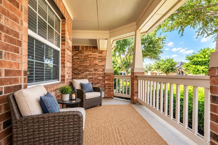 Property Photo: 11914 Golden Lodge Lane TX 77066