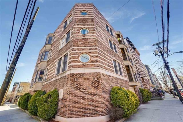 Property Photo:  531 Jefferson St 1  NJ 07030 