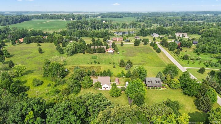 Property Photo:  1331 N Finlandia Way  IN 46701 