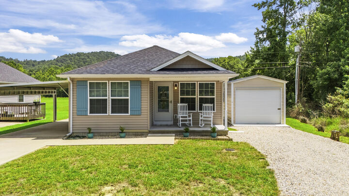 Property Photo: 313 Mynhier Road KY 40351