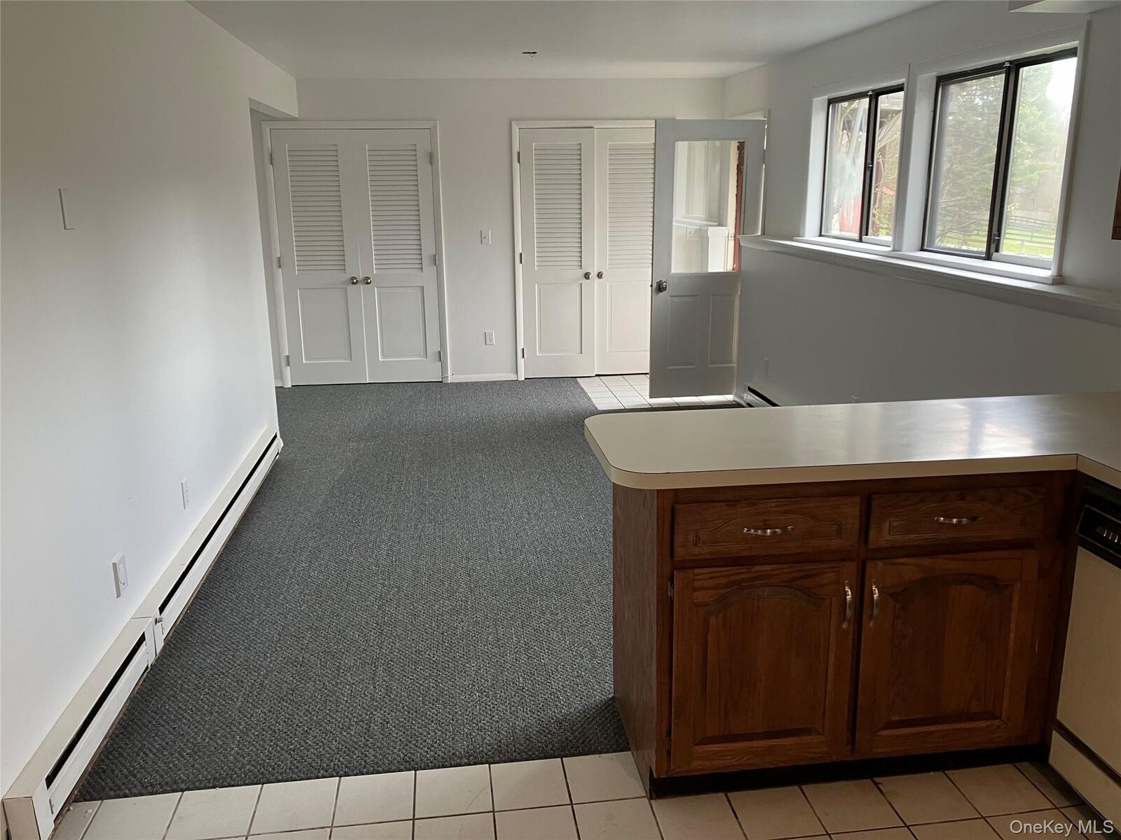 Property Photo:  21 Wallace Road  NY 10560 