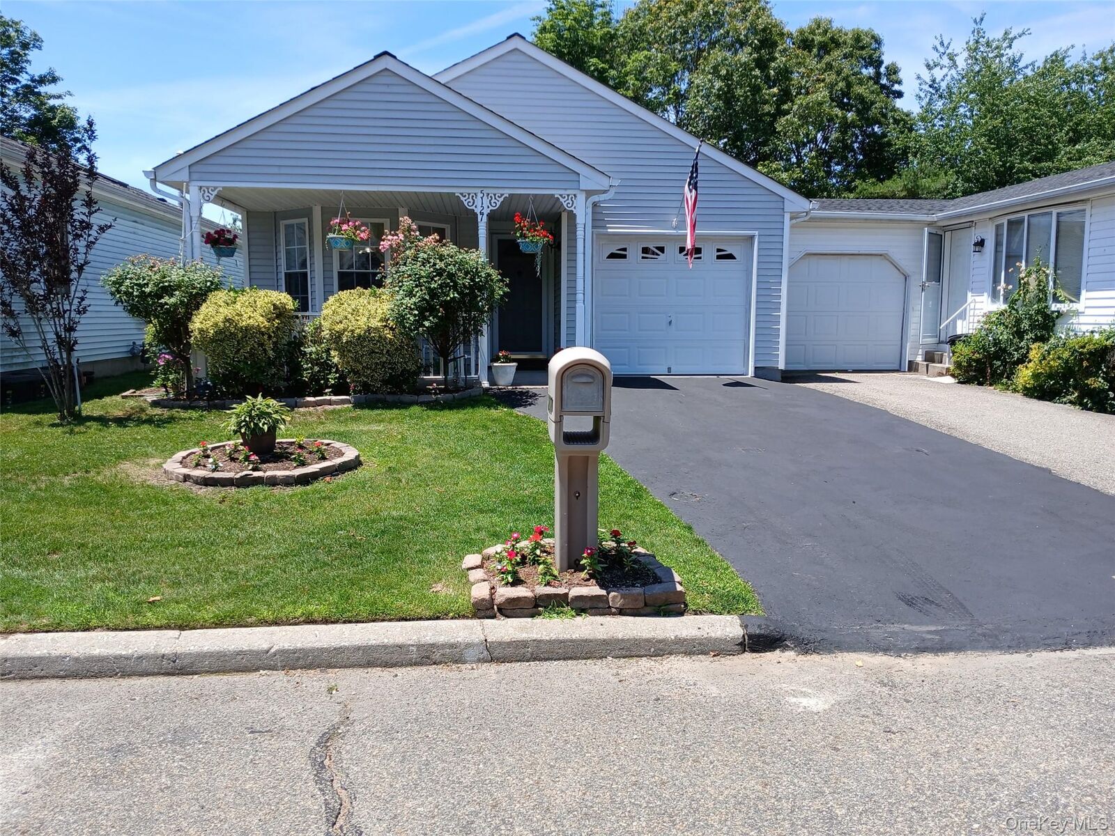Property Photo: 5127 Village Circle E NY 11949