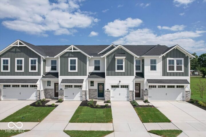 Property Photo:  6144 Parsonage Place 330-403  IN 46055 