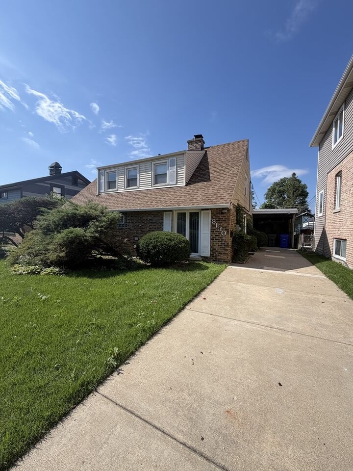 Property Photo:  8130 45th Place  IL 60534 