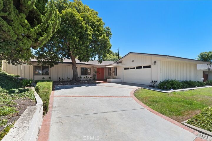 Property Photo: 7036 Hedgewood CA 90275