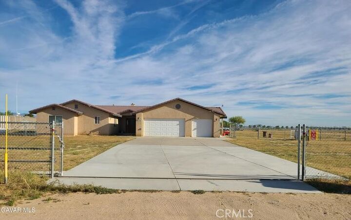 Property Photo:  8009 W Avenue D12  CA 93536 