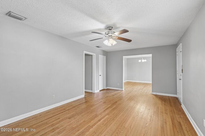 Property Photo: 356 Tidewater Circle W FL 32211