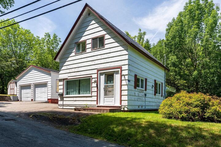 20 Pine Street — photo 1