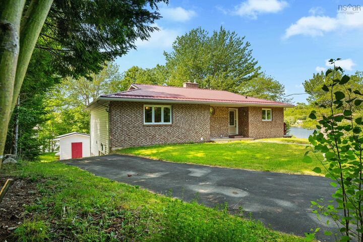 114 Joyce Court — photo 1