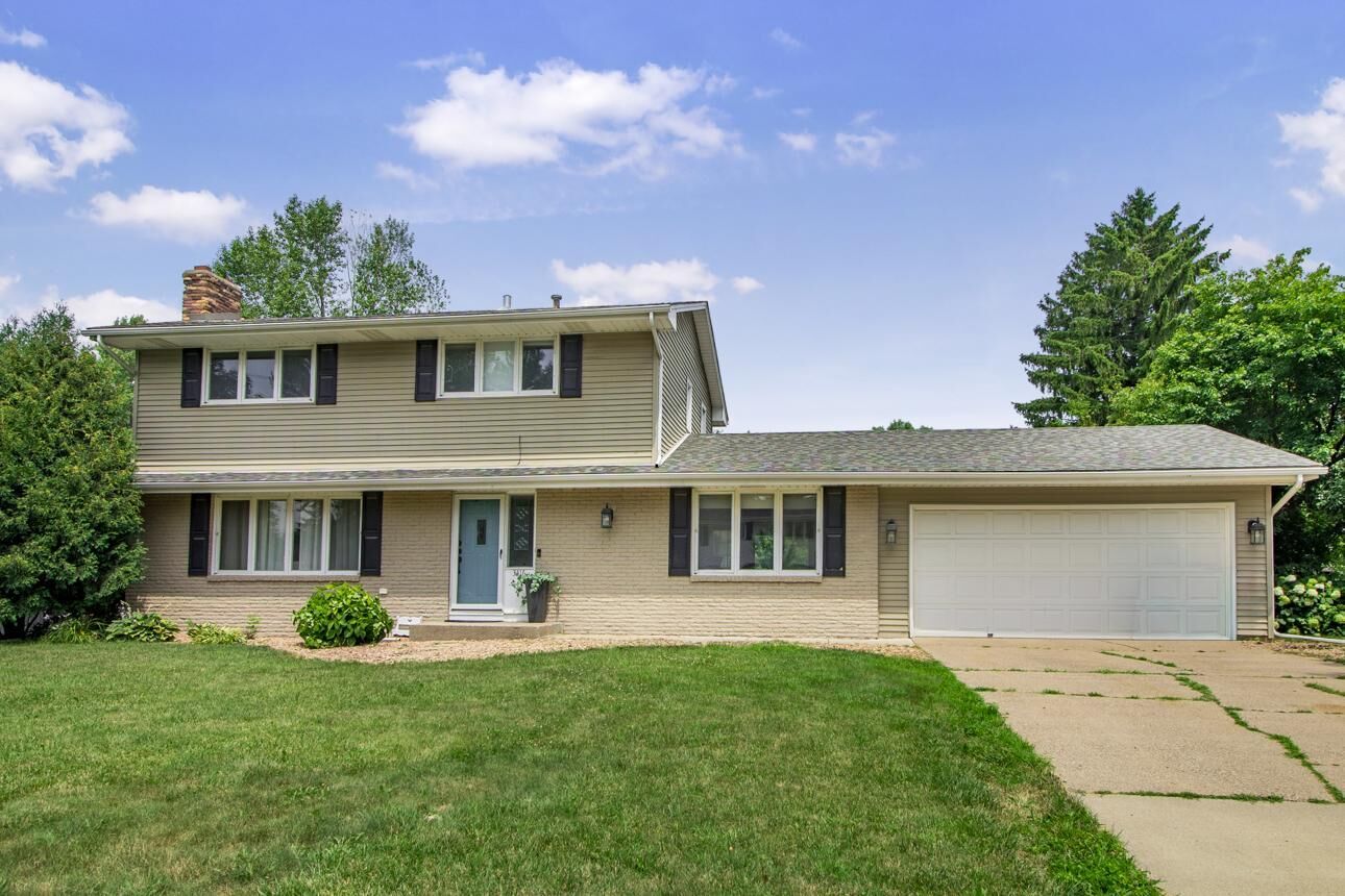 Property Photo:  3416 Clark Street  MN 55337 