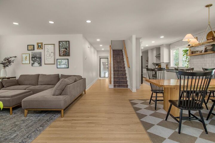 Property Photo:  2912 Chowen Avenue S  MN 55416 