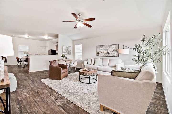 Property Photo: 7850 Bridgegate Avenue AR 72762