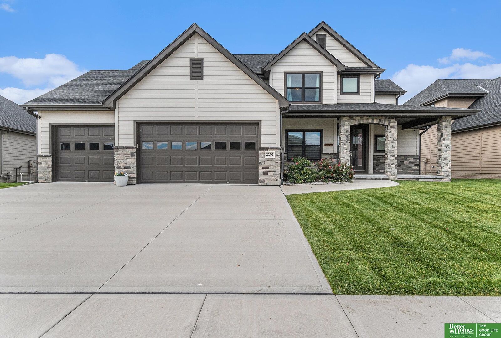 Property Photo:  3319 Robyn Ridge Road  NE 68025 