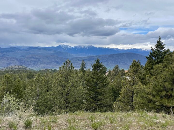 Property Photo: 500 Sasquatch Trail BC V0H 1V6