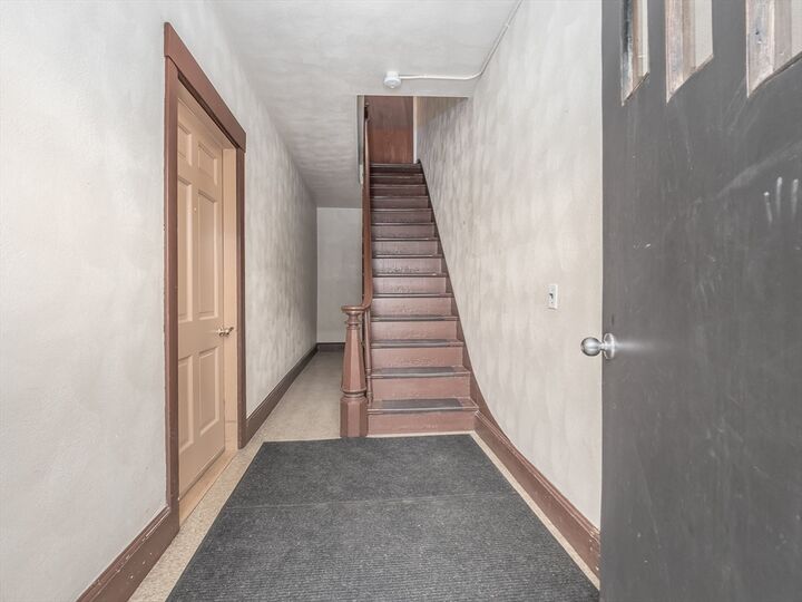 Property Photo: 62 Temple St 2 MA 02145