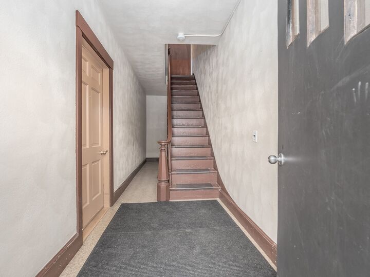 Property Photo: 62 Temple St 2 MA 02145