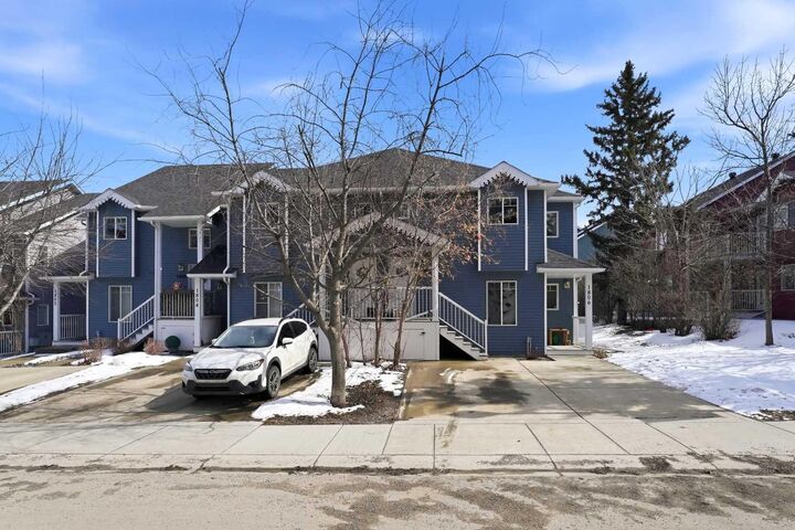 Property Photo: 5220 50A Avenue 1805 AB T4S 1E5