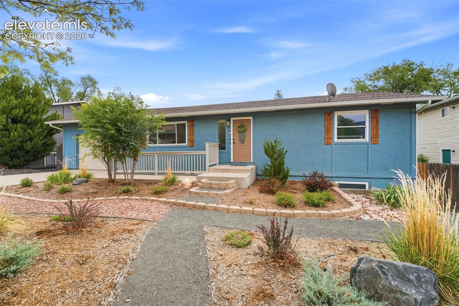 Property Photo:  743 Manitou Boulevard  CO 80904 