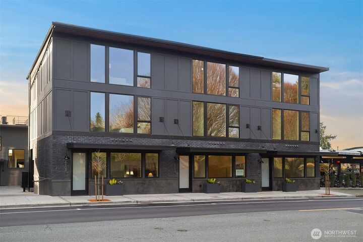 Property Photo: 614 5th Avenue S A103 WA 98020