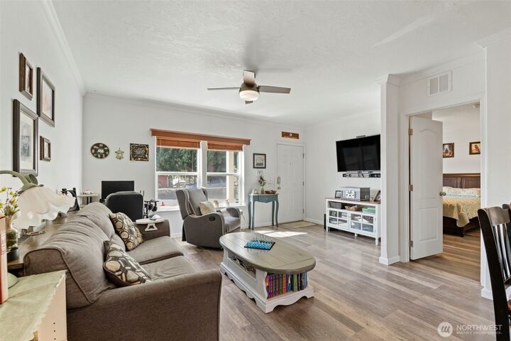 Property Photo:  102 N Diamond Street  WA 98531 