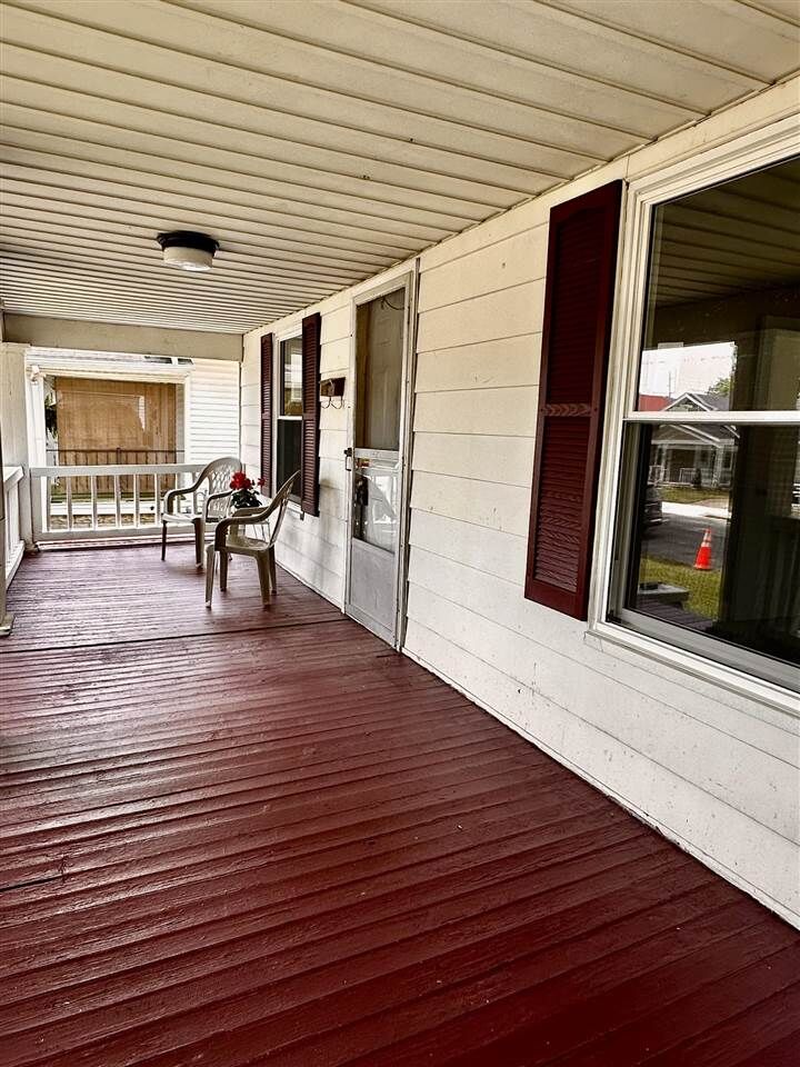 Property Photo:  318 SW 4th Street  IN 47374 