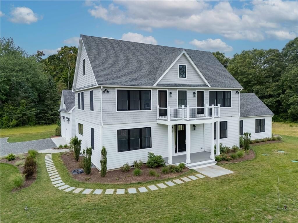 Property Photo:  416 Bridgetown Road  RI 02874 