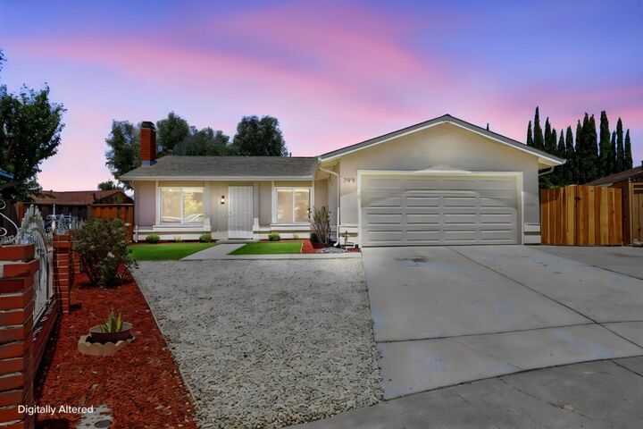 Property Photo: 799 Sunbrook Court CA 95111