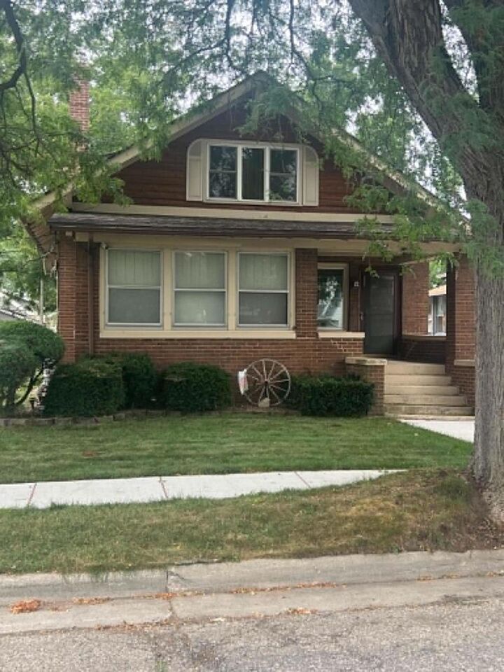 Property Photo:  1234 E Porter Avenue  WI 53511 