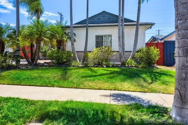 Property Photo:  5015 Rodman Ave  CA 92120 