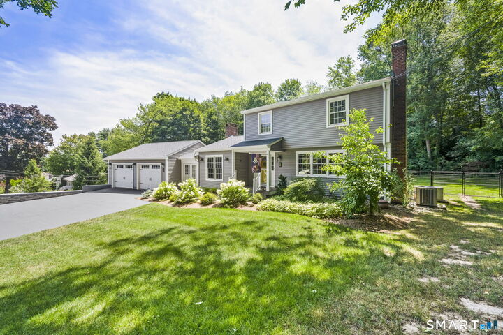 Property Photo:  18 Wapping Wood Road  CT 06029 