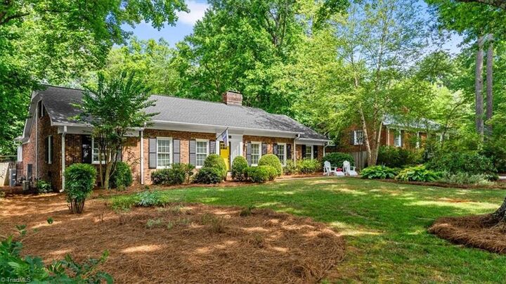 Property Photo: 802 Kemp Road W NC 27410