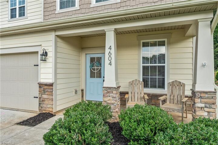Property Photo: 4604 Fairway Run Drive NC 27040