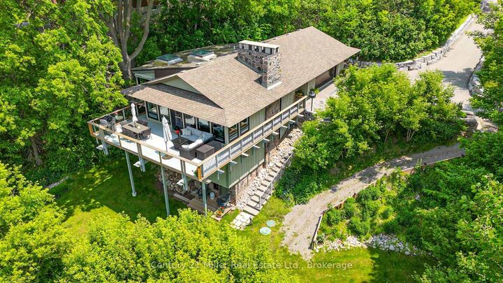 Property Photo: 50 Greensview Drive ON N2P 2E6