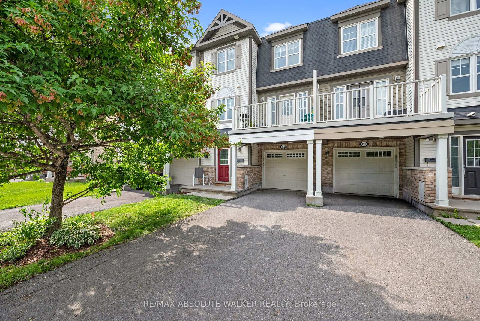 Property Photo: 156 Sunshine Crescent ON K4A 0V3