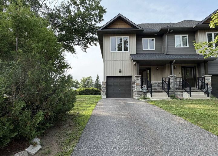 Property Photo: 393 Manitoba Street N 1 ON P1L 1B4