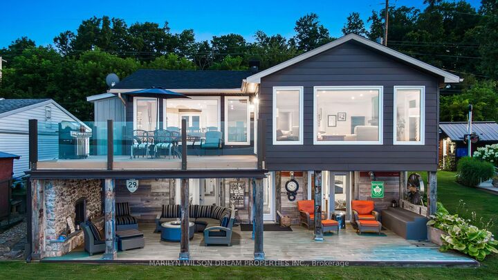 Property Photo: 614 Lake Street ON K7V 3Z8
