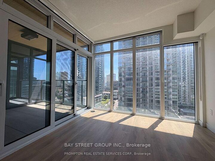 1 Concord Cityplace Way 912 — photo 1