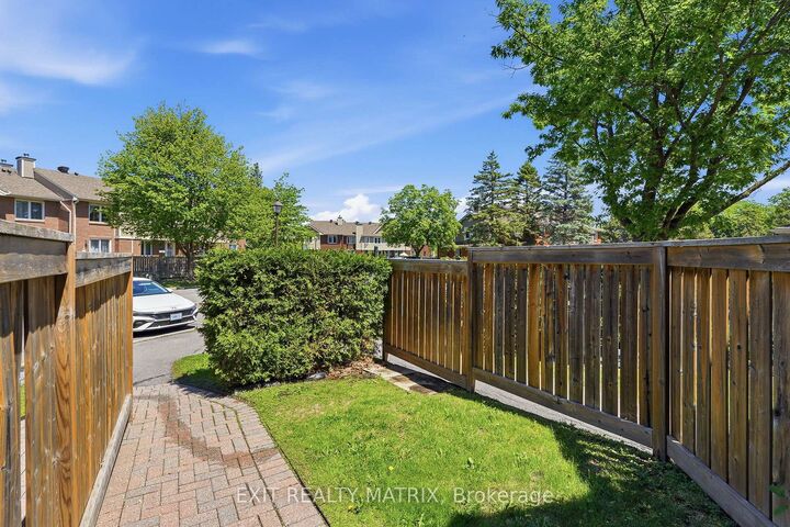 Property Photo:  495 Canteval Terrace 205  ON K4A 2E1 