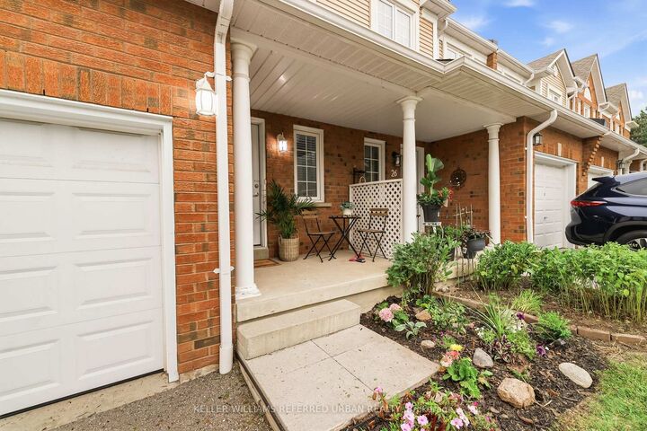 10 Bassett Boulevard 25 — photo 1